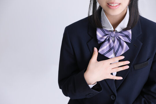 胸に手を当てる の画像 790 件の Stock 写真 ベクターおよびビデオ Adobe Stock