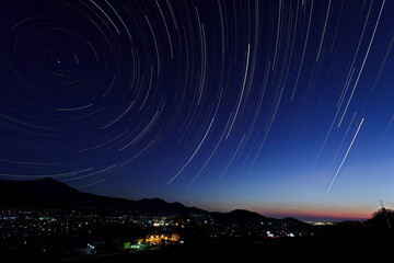 秦野市の夜明け