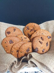 chocolate chip cookies