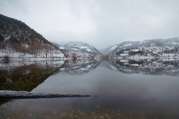 Çubuk Lake stands out among the impressive travel routes of Bolu with its unique atmosphere and inspiring view. © Samet