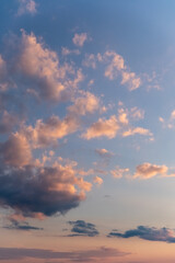 Obraz premium Colorful dusk cloudscape during sunset at Mashu Lake