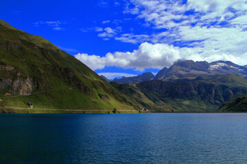 montagne e lago 