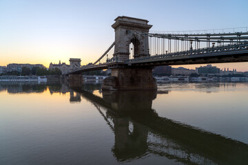 Fototapeta premium Morning View of Budapest Chain Bridge