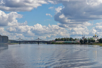 Obraz premium Tver. Tver region. Walk along the Volga. Views of the old Volga bridge
