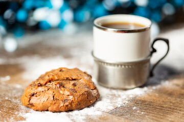 Cookie et café sur une ambiance de fêtes