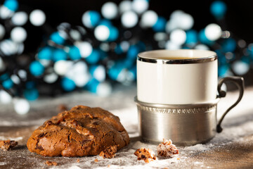 Cookie et café sur une ambiance de fêtes