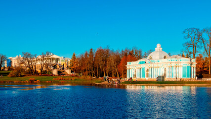 Obraz premium Cameron Gallery and Grotto pavilion in Tsarskoe Selo, Russia. Summer residence of Russian Emperors.