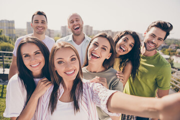 Obraz premium Photo of optimistic pretty girls handsome guys doing selfie have fun party on roof terrace outside