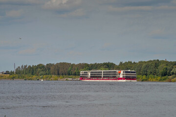 Uglich. Cruise ship on the Volga. Before a storm