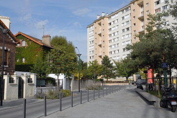 Ville d'Alfortville, immeuble d'habitation en centre ville,  d&eacute;partement du Val-de-Marne, France