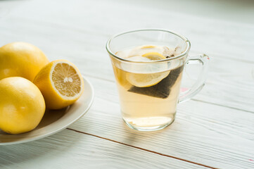 drink with lemon and honey for colds, vitamin C to maintain immunity