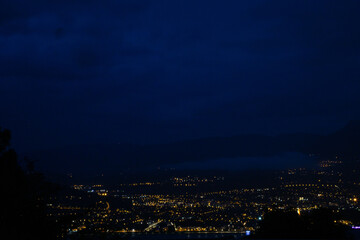 Obraz premium Eclairs lac du Bourget