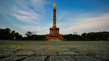Fototapeta na wymiar The Victory Column in the Tiergarten district of Berlin