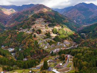 徳島県三好市祖谷の紅葉風景