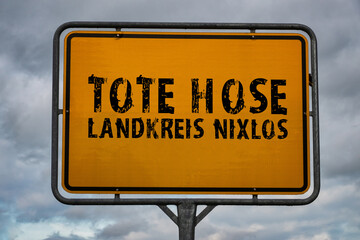 Tote Hose Wegweiser