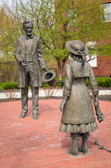 Statue of Grace Bedell and Abraham Lincoln