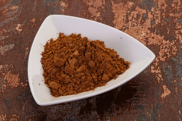 Cocoa powder in the bowl