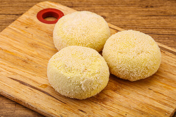 Raw potato zrazy for cooking