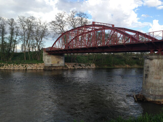 Obraz premium bridge over the river