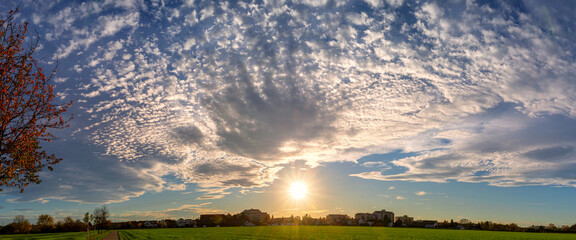 Panorama Wolken Sonnenuntergang in Oftersheim