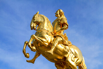 Fototapeta premium Goldener Reiter in Dresden, Saxony