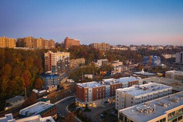 Naklejka premium Aerial Sunrise in Edgewater New Jersey 