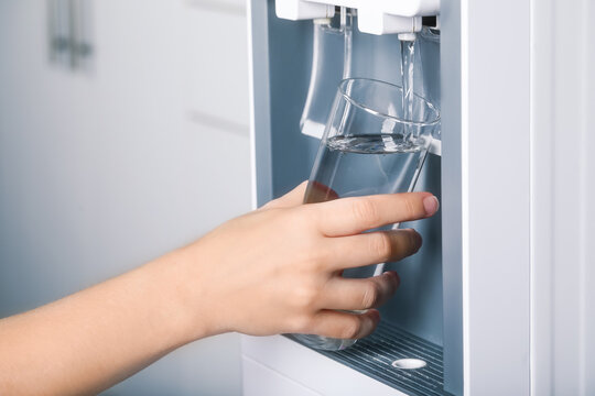 43,982 Water Dispenser Images, Stock Photos, 3D objects, & Vectors
