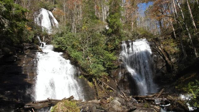 Wide view to top of Anna Ruby Falls in north Georgia, 4k, 60fps