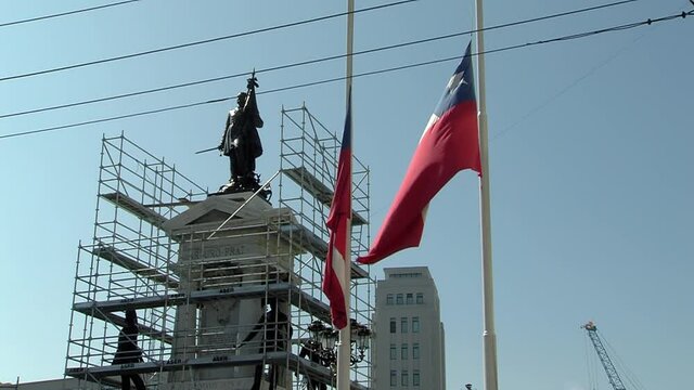 Monument dedicated to the Heroes de Iquique at Plaza Sotomayor, Valparaiso, Chile. 