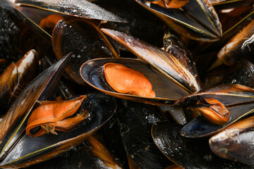 Background texture of cooked fresh mussels © photology1971