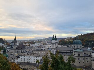 Fototapeta premium Mesmerizing shot of beautiful cityscape, fall Salzburg, Austria.