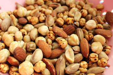 Mixed nuts and dried fruits