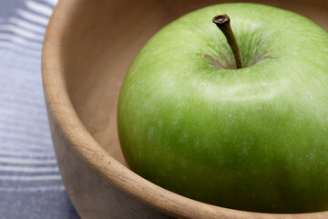 green apple in a bowl