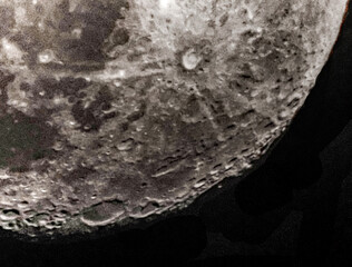 Cratères de la lune © Bernard