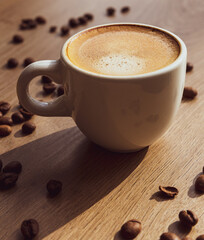 illustration tasse de café avec grains de café support bois