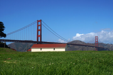 Landscape of Golden Gate Bridge is Red Bridge in sunny day in San Francisco, California, United states , USA - famous Landmark - Holiday Park Picnic and travel 