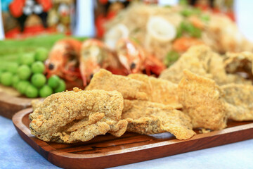 Salmon skin crispy snack