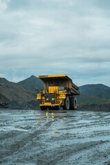 Fototapeta premium Career dump truck unloads ore.