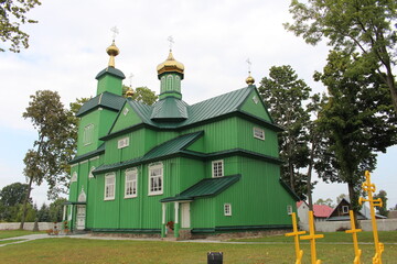 Fototapeta na wymiar Cerkiew św. Michała Archanioła w Trześciance