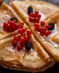 pancakes with berries