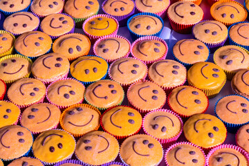 Obraz premium Smiley . Smiley cakes on table.