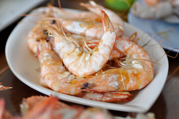 grilled prawn, grilled shrimp