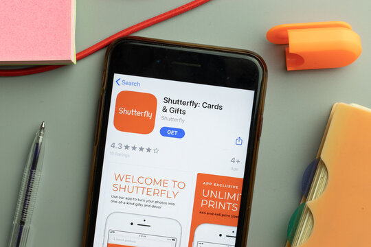 New York, United States - 7 November 2020: Phone screen close-up with Shutterfly mobile app logo on display, Illustrative Editorial