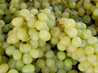 clusters of white grapes fruits close out