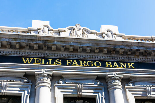 Wells Fargo Bank sign on historic headquarters complex. Wells Fargo and Company is an American multinational financial services company - San Francisco, California, USA - 2020