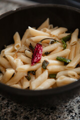White macaroni with chilli and spices