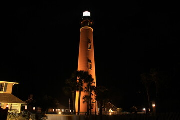 Fototapeta na wymiar Lighthouse on Florida beach