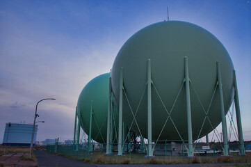工業地帯の風景　石狩湾新港