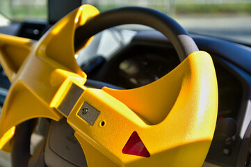 盗難防止　ハンドルロック