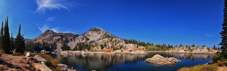 Lake Mary Marth Catherine panorama views from hiking trail to Sunset Peak on the Great Western...